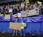 "Ce qui me reste, ce sont les supporters derrière nous tout au long de la partie", admet Florian Lemasson, à gauche. 