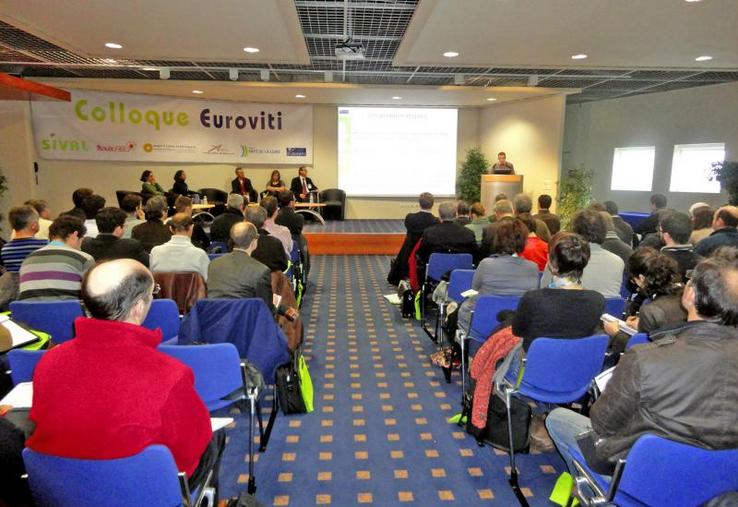 Plus de 300 personnes ont assisté au colloque Euroviti sur les pratiques 
culturales bas-intrants.