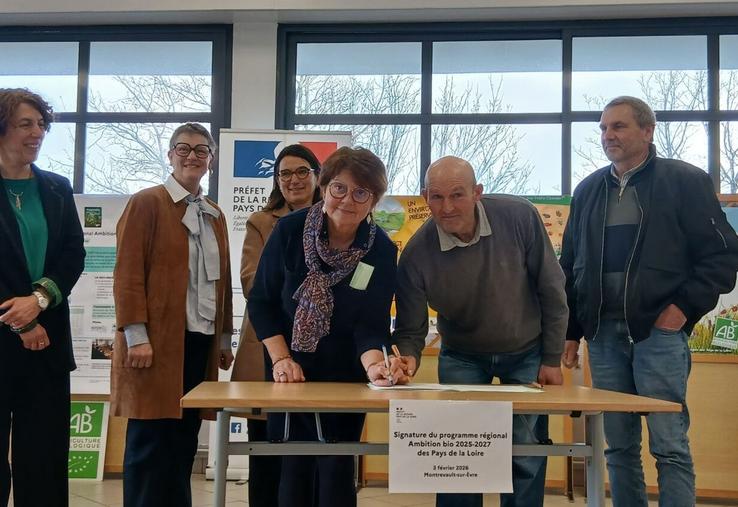 La signature du programme régional ambition bio s'est déroulée au collège de l'Evre, à Montrevault-sur-Èvre.