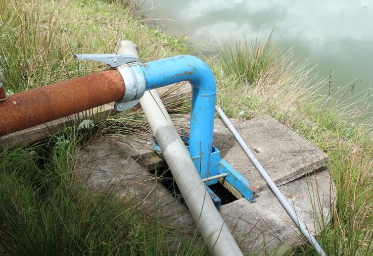 Sur le volet investissements, les types de projets éligibles sont : rénovation de réseaux d'irrigation, création de réserves, stockage d'eau ou encore réutilisation d'eaux usées traitées à des fins agricoles.