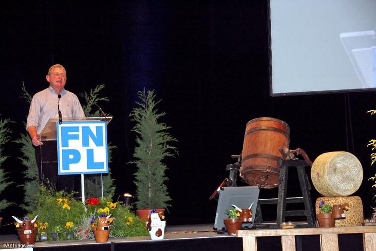 Henri Brichart, président de la FNPL : “Les contrats sont 
indispensables si nous ne voulons pas demain être soumis au 
bon vouloir de nos acheteurs”.