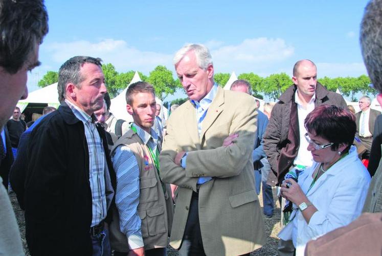 Christian Huet, lors de Eau’Fête, a rappelé au ministre de l’Agriculture, Michel Barnier, le nécessaire déplafonnement des aides à la conversion.