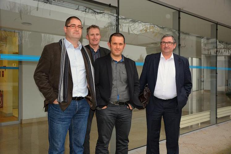 Thierry Bernier, administrateur FNB, Pierre Vaugarny, secrétaire général de la FNB, Mickaël Trichet, président de la section bovine de la FRSEA Pays-de-la-Loire et Jean-Pierre Fleury, président de la FNB