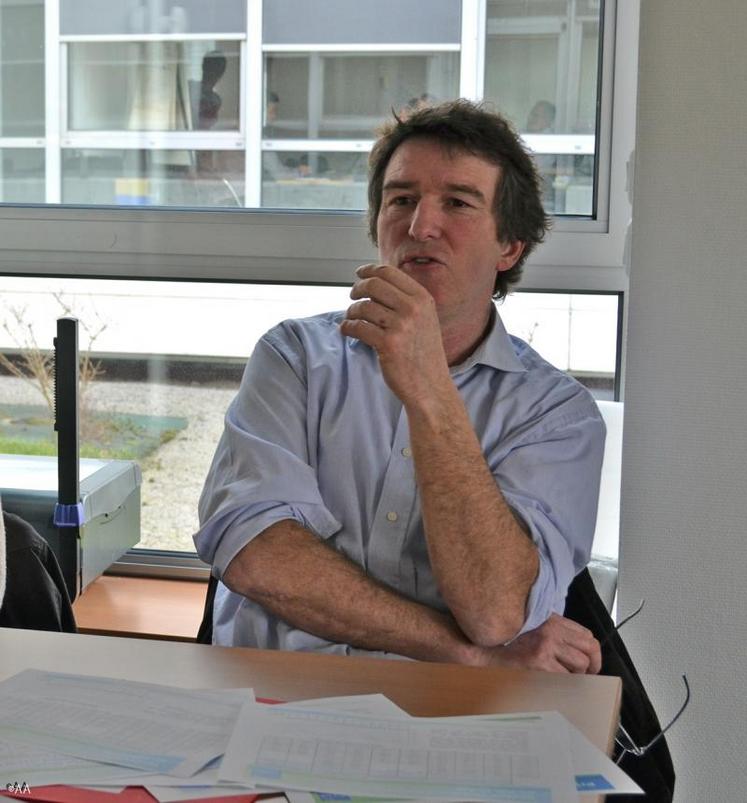 Jean-Luc Denis, producteur au Plessis-Macé et trésorier de Biolait.