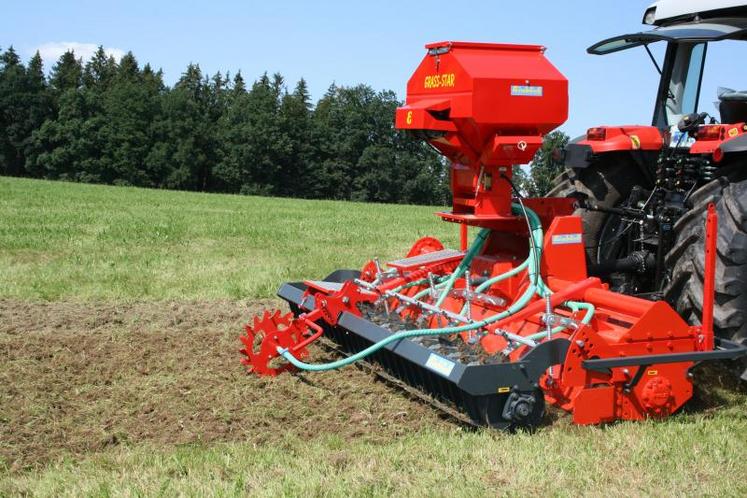 “Certaines pratiques nécessaires à l’agroécologie imposent de travailler différemment entre agriculteurs”, observe 
Véronique Lucas, qui débute une thèse pour 
les Cuma.