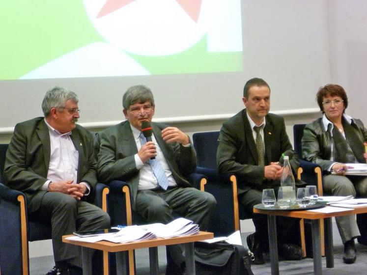 Michel Griffon, fondateur du concept AEI, a conclu les débats lors du congrès des Chambres d’agriculture Pays de la Loire.