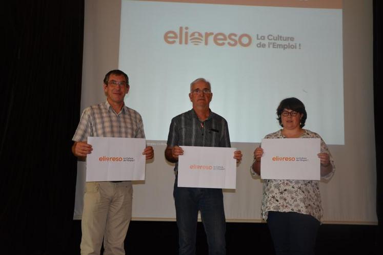 De g. à d. : Guy Caillault, président du Ged 49 ; Jeannick Cantin, président du Geiq Agriqualif Pays-de-la-Loire ; Bénédicte Lebouc, présidente du SR 49, lors de l’AG du réseau FDGEA - Elioreso, mardi 25 juin à St-Georges-sur-Loire.