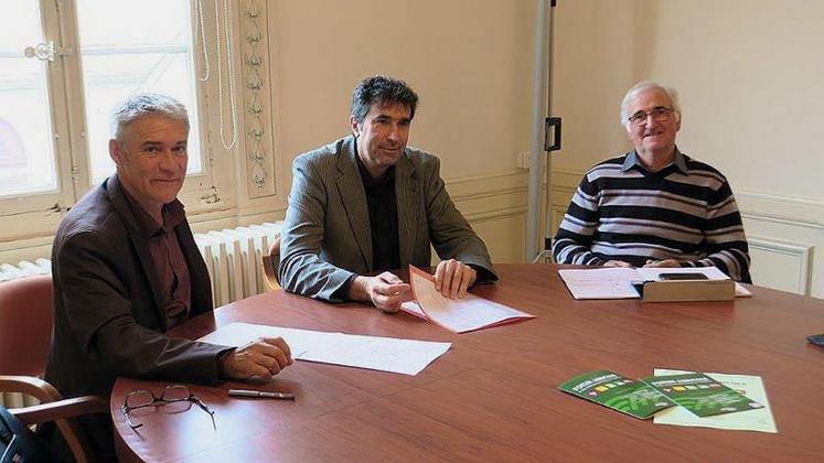 Les élus locaux ont présenté à la presse le nouveau forum, vendredi 23 octobre à Saumur.