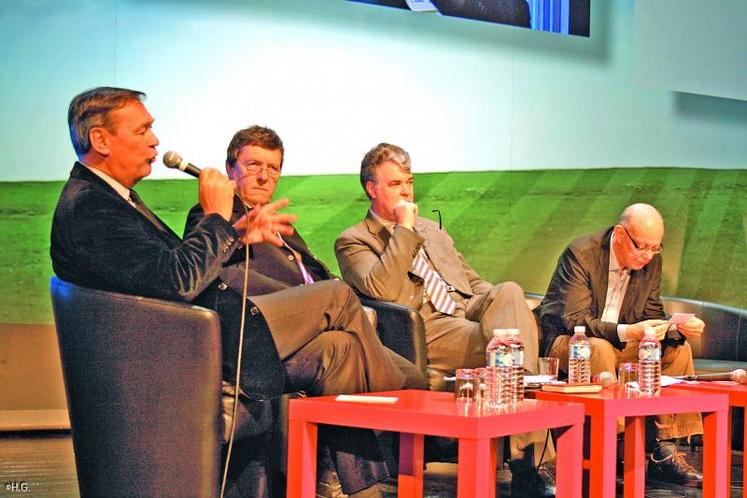 Quelle agriculture pour demain ? était le thème abordé lors de la table ronde qui s’est déroulée 
le dernier jour du congrès de la FNSEA.