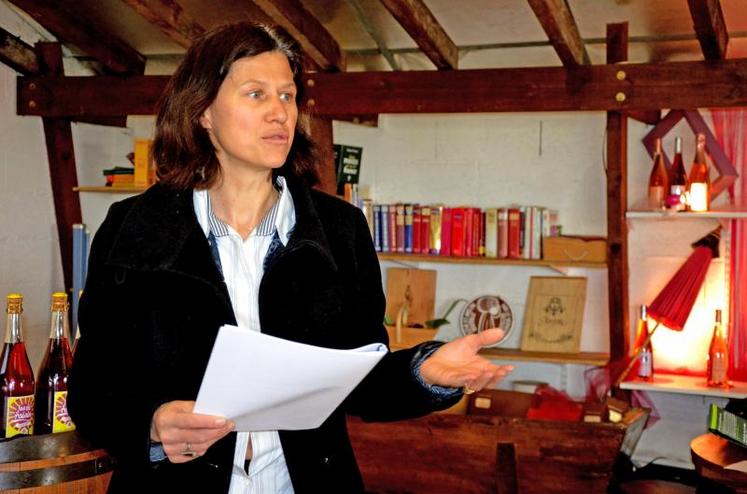 Anne (en photo) et Hervé Tijou, Séverine et Stéphane Branchereau et Antoine Aguilas ont concocté un rallye touristique. Le 2 juin, de 
Saint-Aubin-de-Luigné à Chaudefonds-sur-Layon.