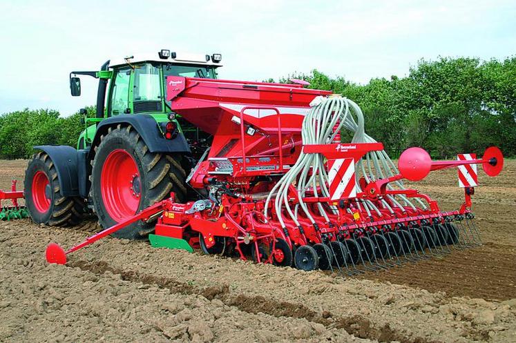 Toutefois les immatriculations de tracteurs standards neufs ressortent à +24 % sur cinq mois. Une exception que le président Raphaël Lucchesi a « du mal à expliquer », même s’il apparaît « évident » que le sur-amortissement de la loi Macron intervient.