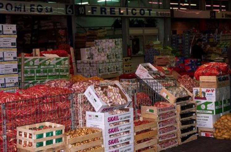 1 million de tonnes de fruits et légumes transite chaque année par le marché de 
Rungis.