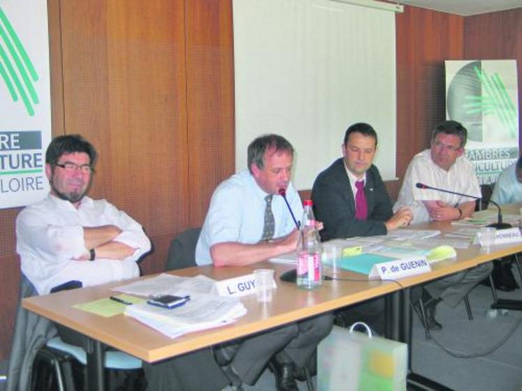 L’après 2013 et les adaptations nécessaires pour l’agriculture de demain ont occupé les débats. Invité : Guy Vasseur (ci-dessus), président de la Commission économie de l’APCA.