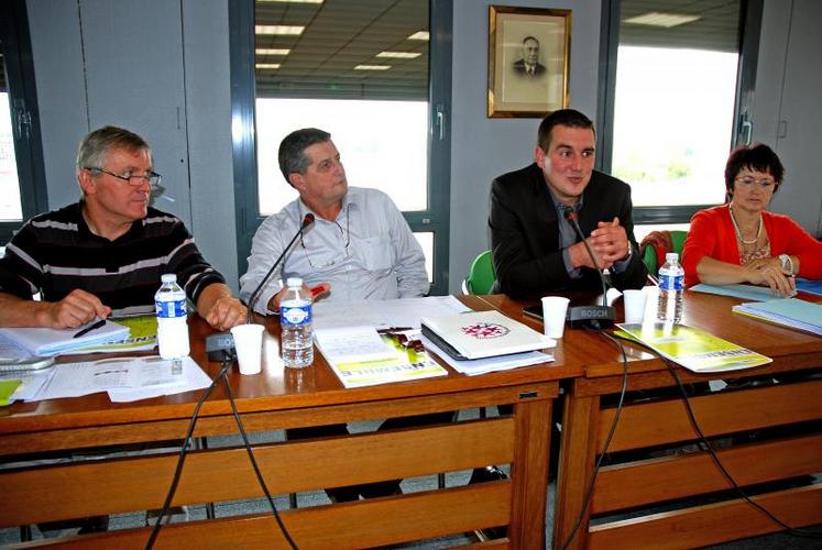 Pour François Thabuis, président de JA national : “on veut des agriculteurs fiers de leur métier et repositionner l’agriculture face au défi alimentaire, de l’emploi et du développement durable.