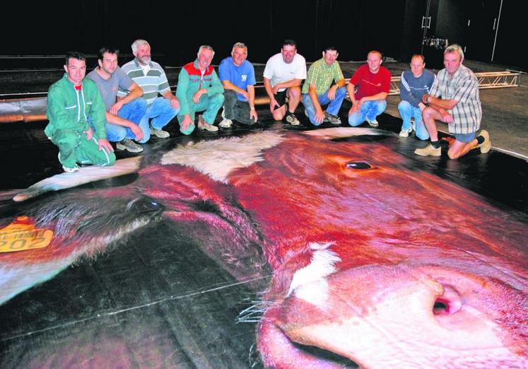 Les éleveurs de rouge des prés sont prêts à accueillir le concours national de la race.