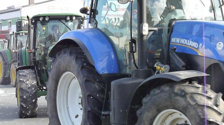 Au moins 1000 tracteurs pourraient bloquer des accès routiers à la capitale.