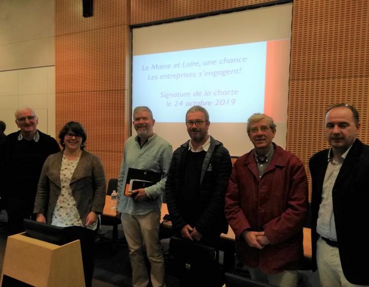 De nombreuses entreprises agricoles du Maine-et-Loire étaient présentes lors de la signature de la charte.