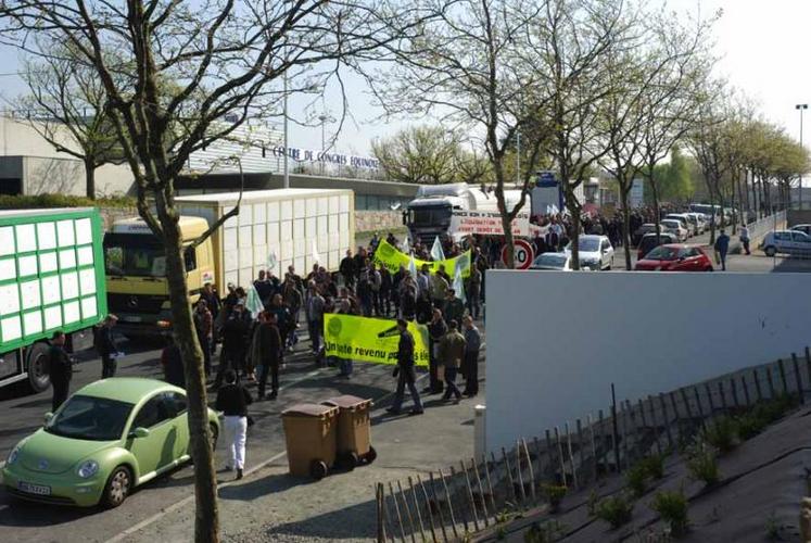 Les responsables porcins ont voulu démontrer la gravité de la situation de la production porcine et interpeller à nouveau les pouvoirs publics.