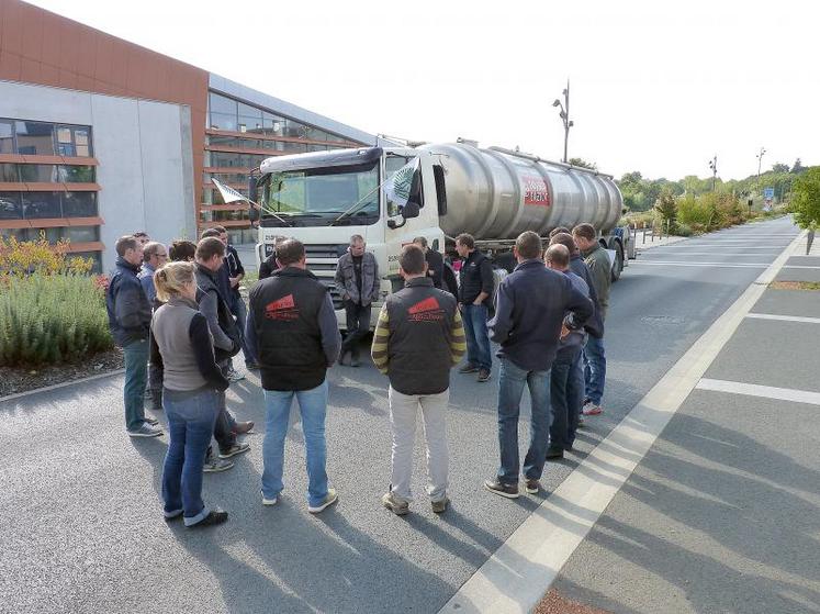 Echanges avec les délégués Terrena lait du secteur de Chemillé.