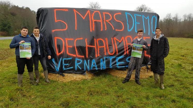 De gauche à droite : Dorian Goislard, Bastien Beslot, Maxime Lalanne et Simon Hameau.