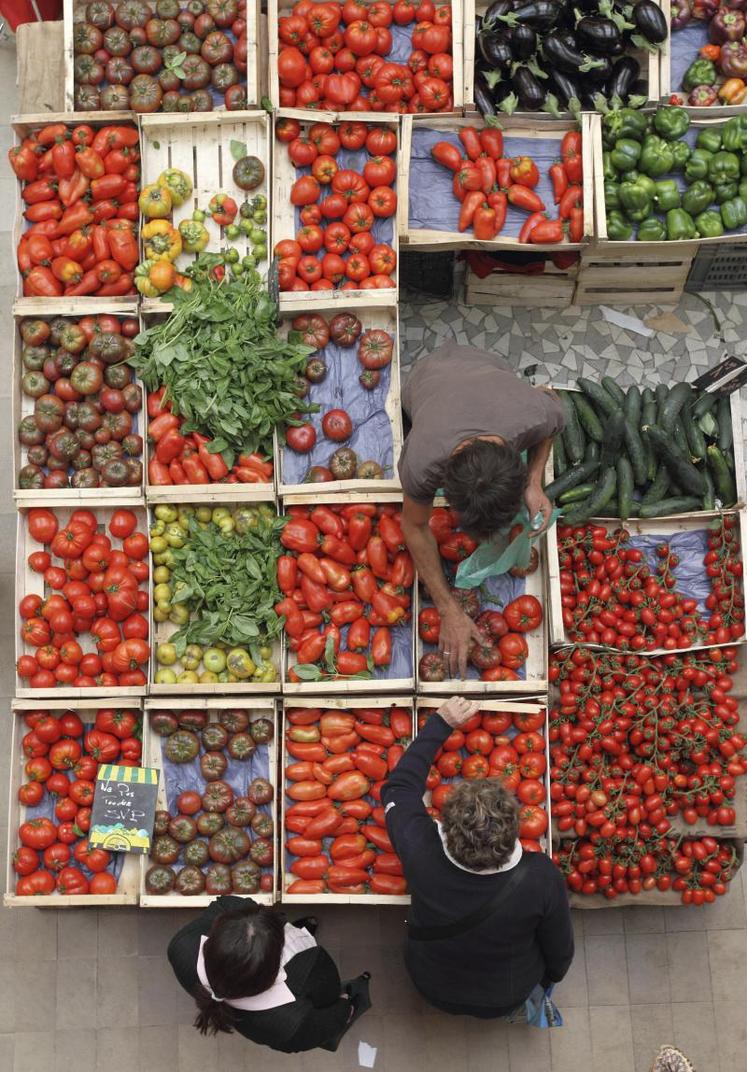 Les achats de fruits et légumes en volume sur la période de janvier à juin 2018 enregistrent une baisse d’environ 3 % par rapport à 2017.