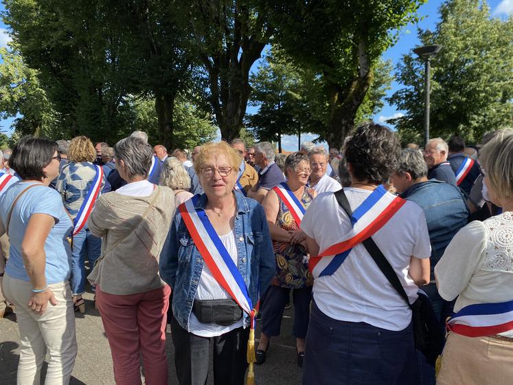 Marie-Claire Guérin, maire de Pers, a constaté des actes de vandalisme dans sa commune en mars 2023. Elle ne veut pas le revivre : « à la campagne, on se respecte ! ».