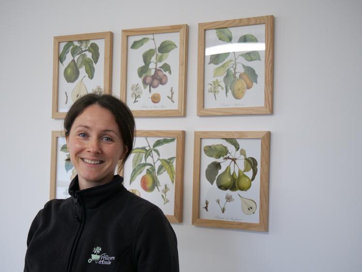 Dans la boutique, Olivia Beaumont accueille ses clients dans un décor chaleureux.