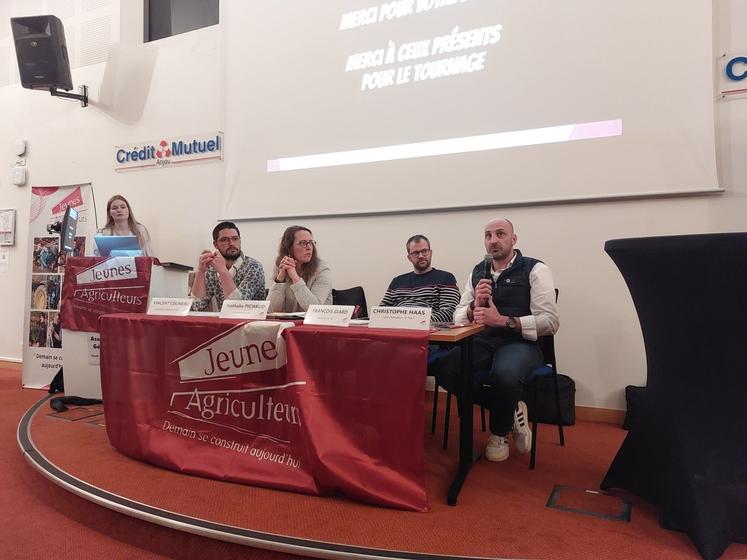 Christophe Haas, vice-président de JA national était l'invité des Jeunes Agriculteurs du Maine-et-Loire pour leur AG.