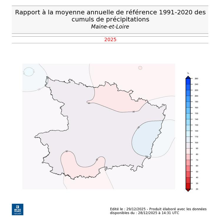 Rapport à la moyenne annuelle de référence (1991-2020) des cumuls de précipitations en Maine-et-Loire en 2025.