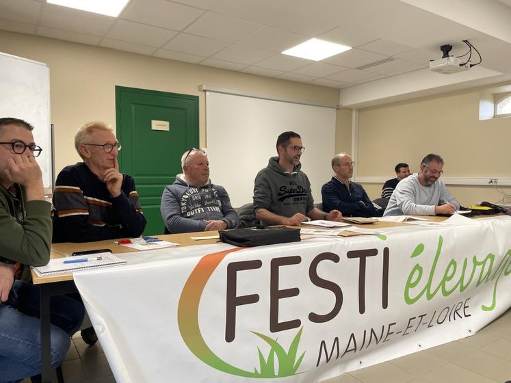 Benoît Cesbron a présidé l'assemblée générale qui se tenait dans les locaux de la ferme expérimentale.