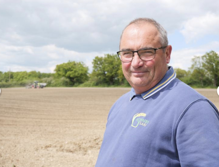 Claude Thouin, agriculteur et responsable d'ETA à Bécon-les-Granits. 