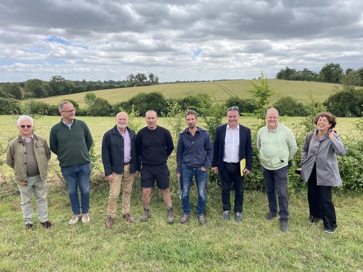 L'opération de plantation a été soutenue par de nombreux partenaires institutionnels.
