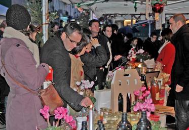 Le Marché de Noël de Jeunes agriculteurs se tenait dans le cadre de Soleils d’hiver, organisés par la ville d’Angers.