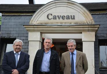 De g. à d. : Jean-Michel Mignot, Michel Legeay et Patrick Bremaud, respectivement directeur général, président et directeur général adjoint de la CAPL.