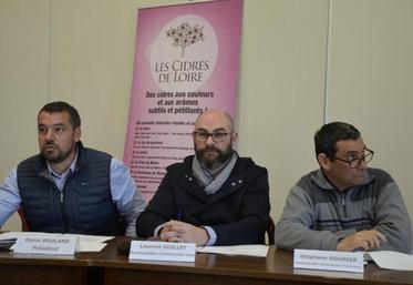 De gauche à droite : Denis Rouland, président ; Laurent Guillet, responsable de la commission communication ; et Stéphane Gouhier, responsable de la commission technique, lors de l’AG des Cidres de Loire , jeudi 21 mars à Segré.
