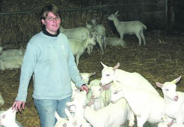 Élodie Lardeux s’est installée en 2007 à Aviré, en production de lait de chèvre