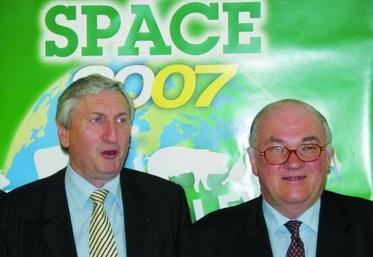 Jean-Michel Lemétayer, président du Space, a présenté le programme du salon 2007 en compagnie de Paul Kerdraon, commissaire général.