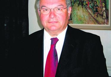 Michel Mercier, nouveau ministre de l’Espace rural et de l’aménagement du territoire