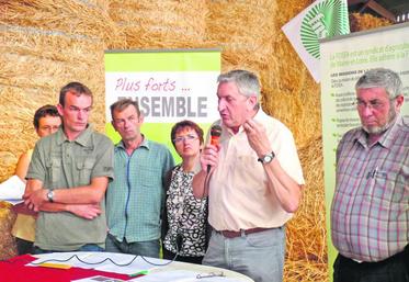 Jean-Michel Lemétayer était lundi à La Prévière sur le site du Gaec des Camélias, spécialisé en production vaches allaitantes.