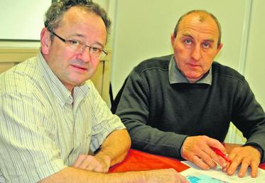 De droite à gauche Jean-Claude Coste, président du GDS et Philippe Blanquefort, son directeur.