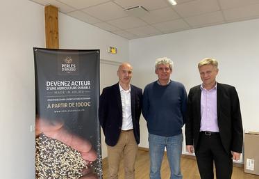 Jérôme Lemasson, directeur général de l'UAPL, Christian Blet, président de la CAPL et Frédéric Acker, directeur général adjoint de la CAPL.