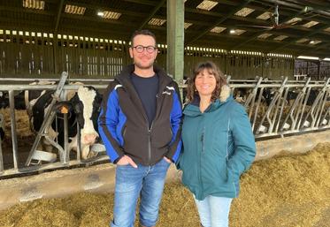 Benoît Grimaud et Lucie Leparquier ont ouvert les portes de leur exploitation, à Thouarcé, lors de la journée organisée par Seenovia, mardi 27 janvier.