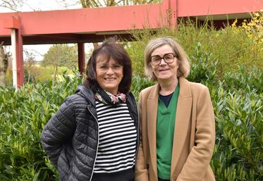 Cécile Schuletzki, chargée de développement (à gauche) et Elise Broquet, coordinatrice Bac pro CGEA.