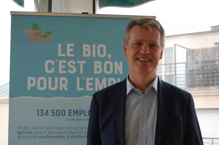 Florent Guhl, directeur de l'Agence Bio, au siège de l'Agence à Montreuil le 6 juin 2019.  © A.-S. L.