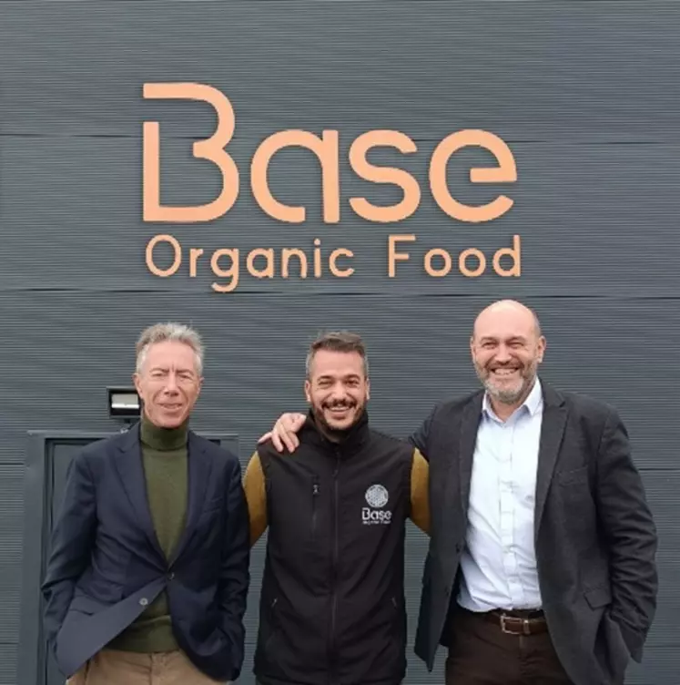  Didier Suberbielle, président de Natimpact, Charif Benabderrahmane, fondateur de Base Organic Food et Frédéric Terrisson, directeur général de Natimpact.