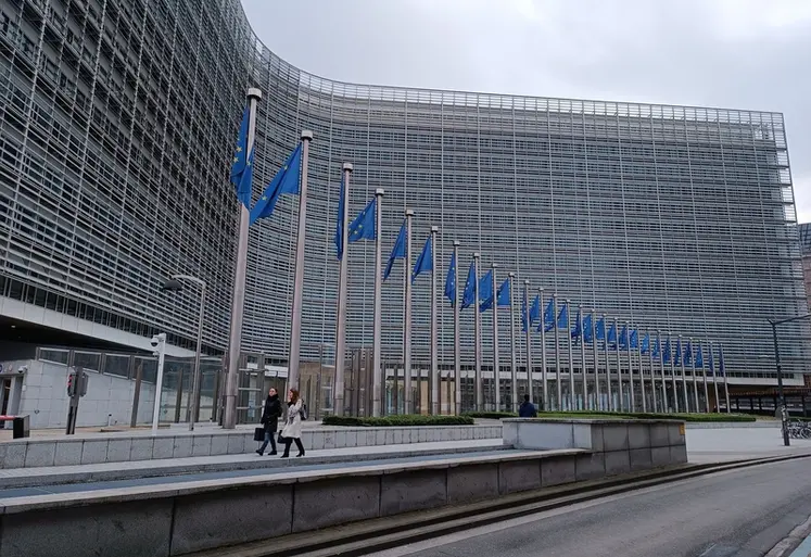 <em class="placeholder">bâtiment union européenne Bruxelles</em>