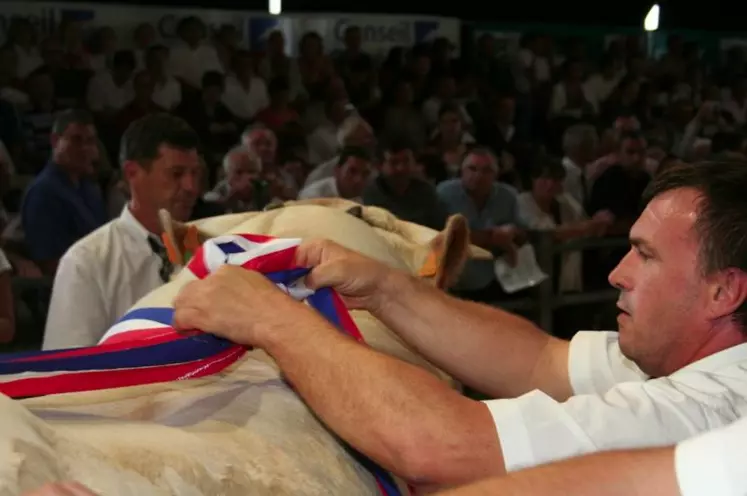 Le « Mondial Charolais 2014 » se déroulera du 26 août au six septembre2014, principalement à la ferme du Marault, au sud de Nevers, dans la Nièvre.