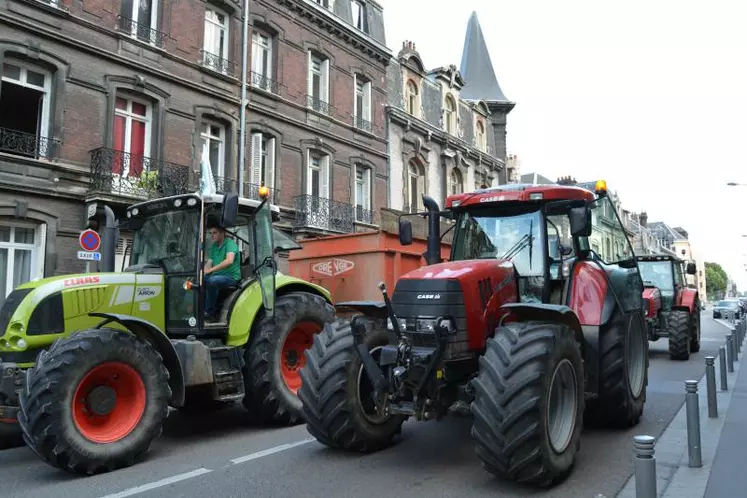 Après le blocage des villes (ici Rouen le 22 juillet), des actions beaucoup plus ciblées sont annoncées pour les prochains jours.