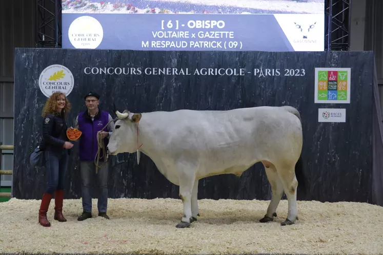 Obispo (Voltaire x Gazette), issu de l'élevage de Patrick Respaud dans l'Ariège se hisse à la seconde place. 