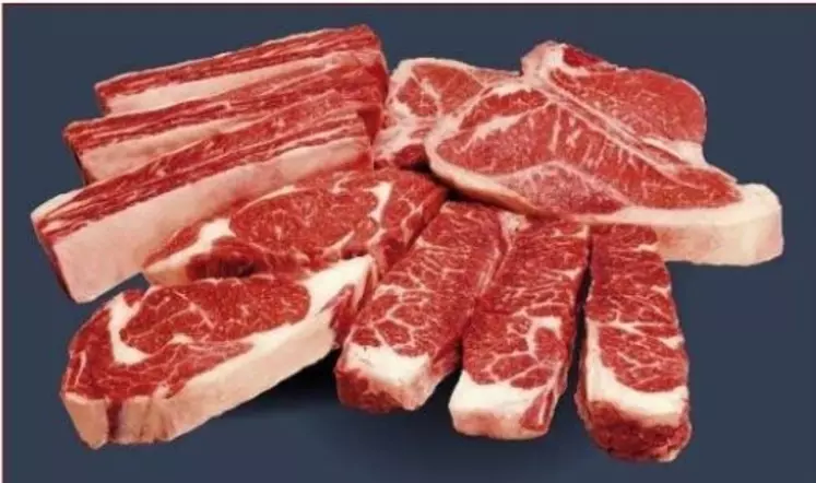 Une très grande majorité des volumes de viande bovine exportés - 255 000 téc – part aux USA. La première clientèle visée est la population de classe moyenne et aisée d’origine mexicaine vivant aux USA.